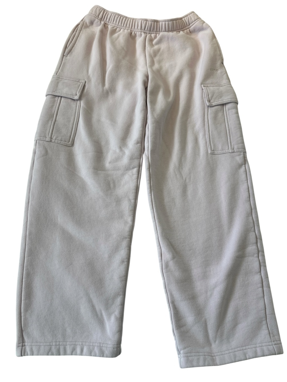 Aritzia Cozy Sweatfleece Mega Cargo™ Sweatpant in Lilac - Picture 8 of 14